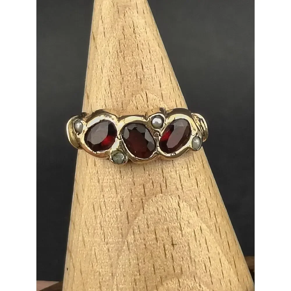 Vintage 14K Gold Red Glass Paste & Seed Pearl Ring 2.10g Size 6 Victorian Style